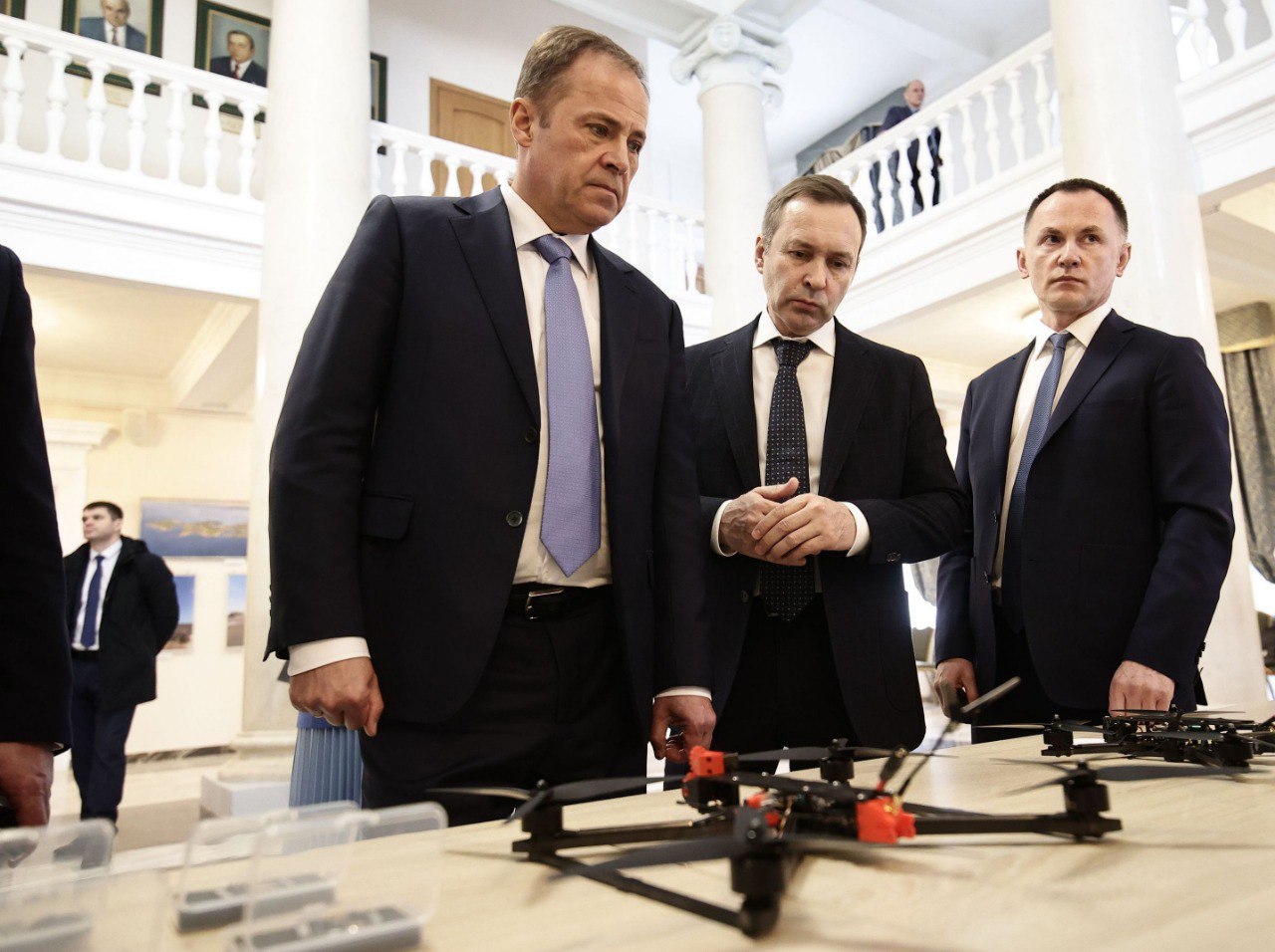 Полномочный представитель Президента РФ в ПФО ознакомился с БАС, произведёнными в Ульяновской области.
