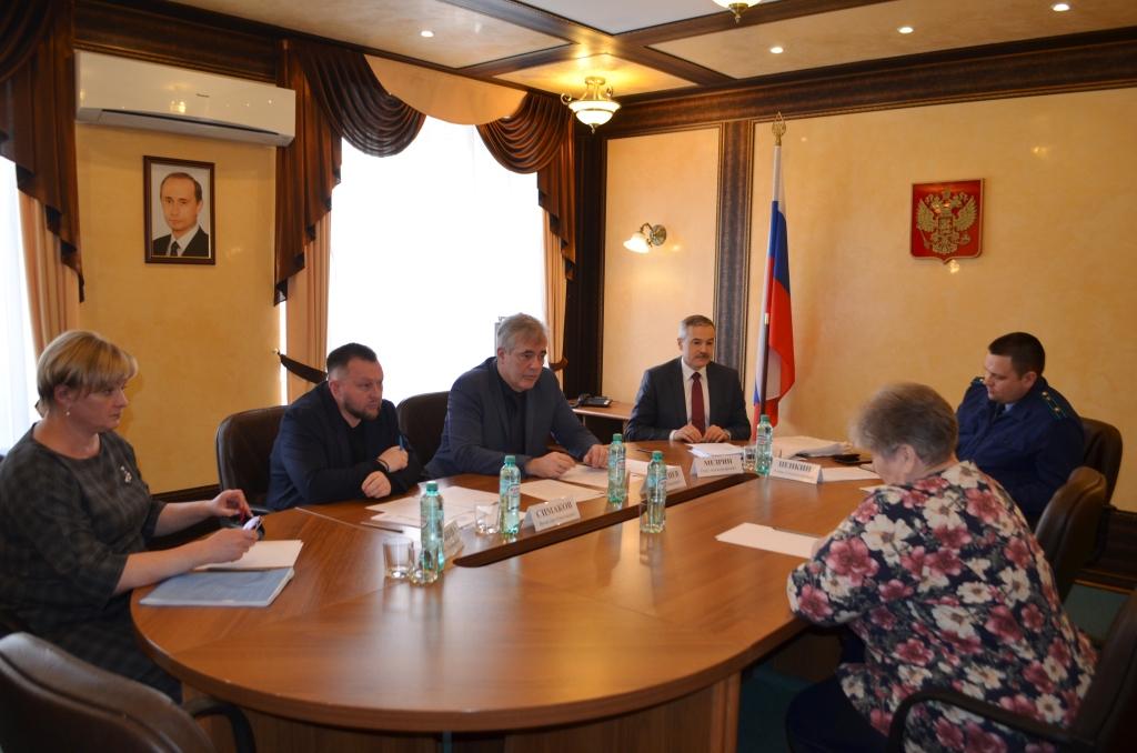 Жителей Кирова волнуют вопросы транспортной доступности и улучшения жилищных условий.