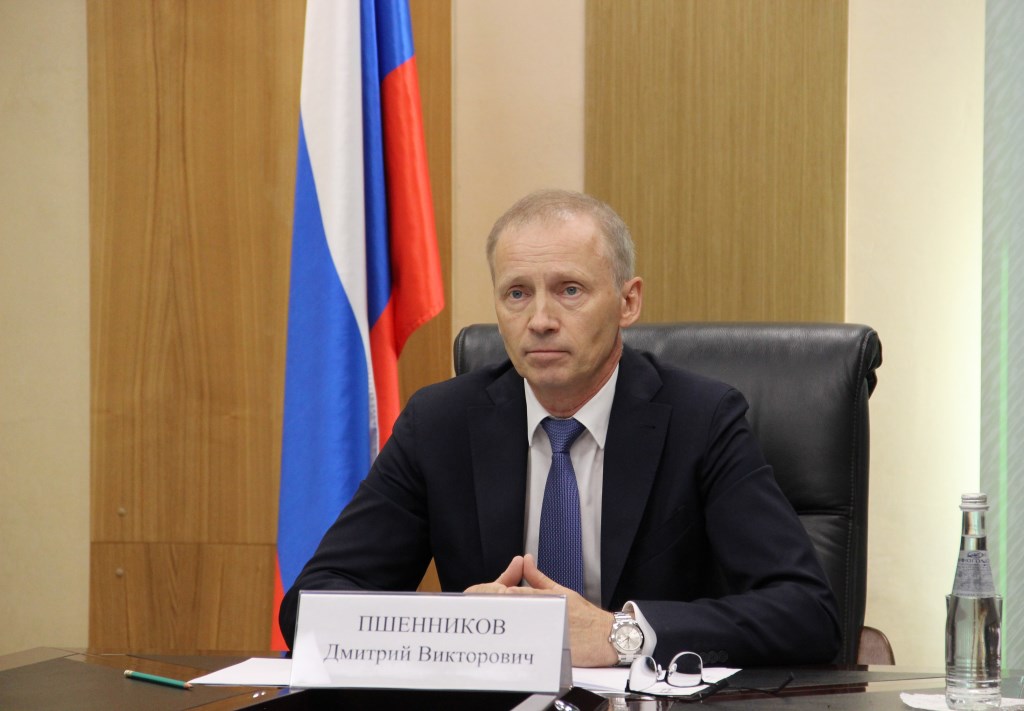 Помощник полпреда Дмитрий Пшенников в ходе личного приема рассмотрел обращения жителей регионов ПФО.
